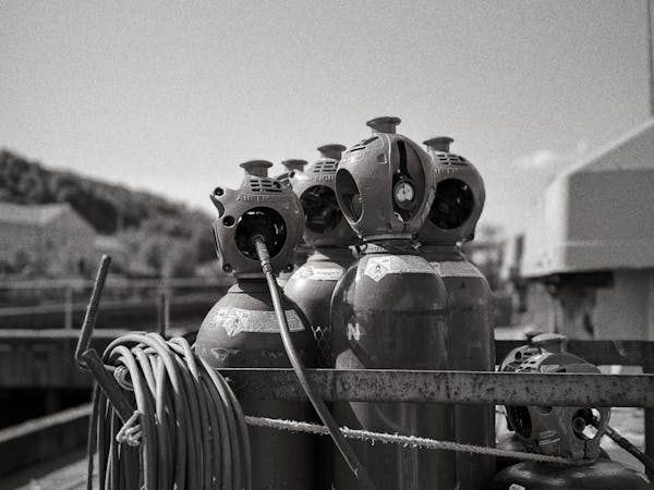 100 Gallon Propane Cylinder