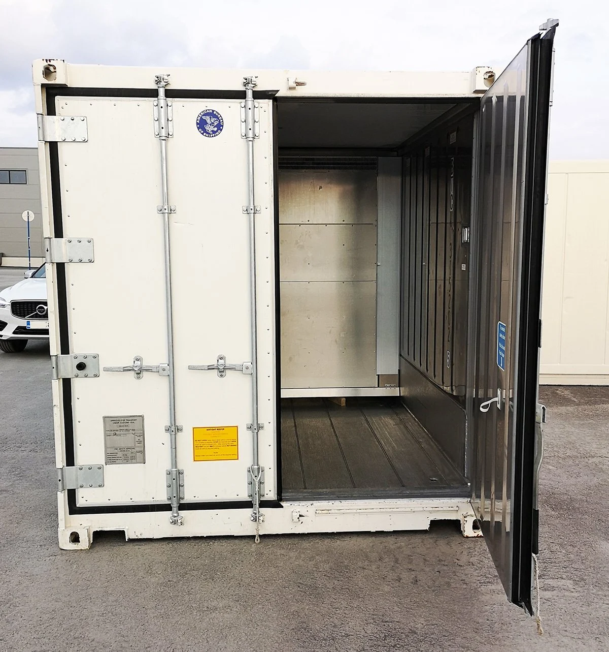 10ft Refrigerated Container / Freezer